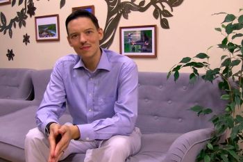 Минуты поэзии: Алексей Просветов