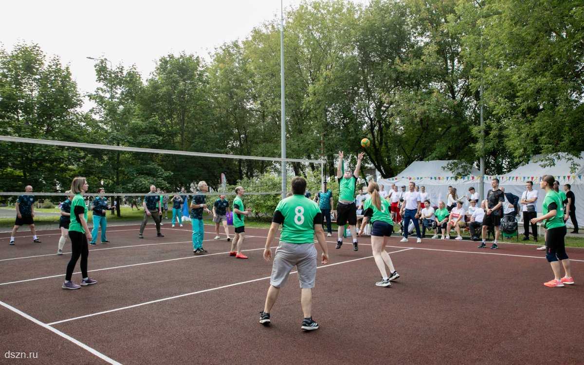 На Спортивном фестивале сотрудников На Спортивном фестивале сотрудников